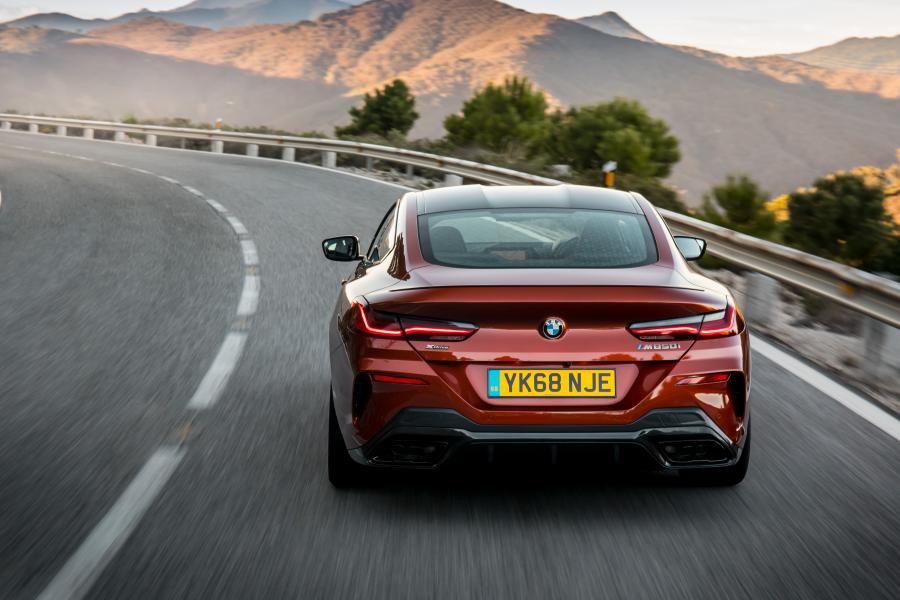  BMW M850i xDrive Carbon Package (G15) 2018 года  (UK) (фото 25 из 40)